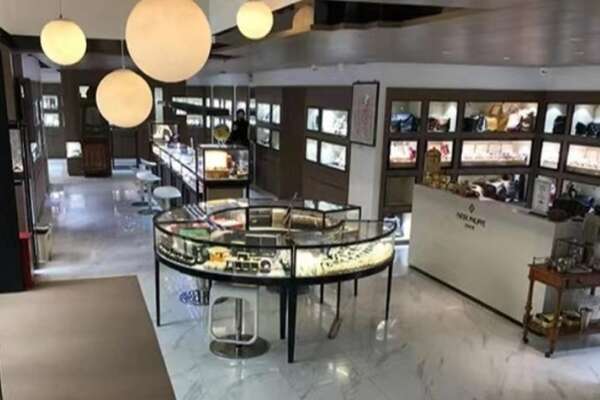 丁青县寄卖奢侈品店